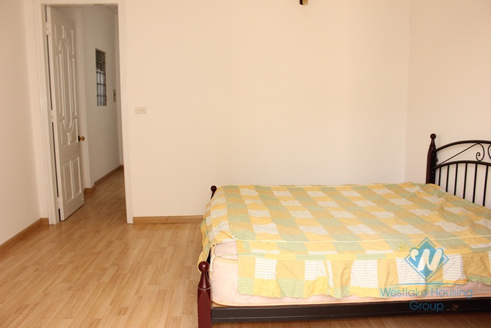 Brandnew house availble for rent in Nghi Tam village, Tay Ho, Hanoi